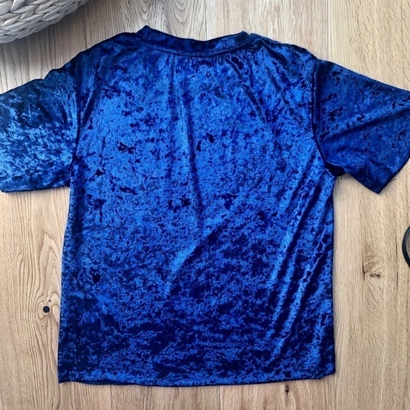 BLUE VELVET  SHORT SLEEVE T-SHIRT XS - Picture 4 of 7